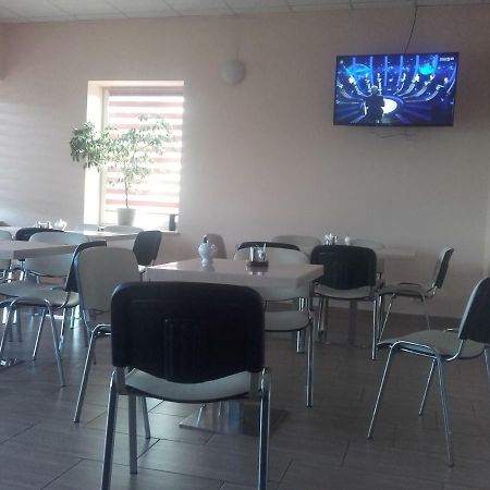 Zajazd "Marcowka" Hotel Bakalarzewo Екстериор снимка